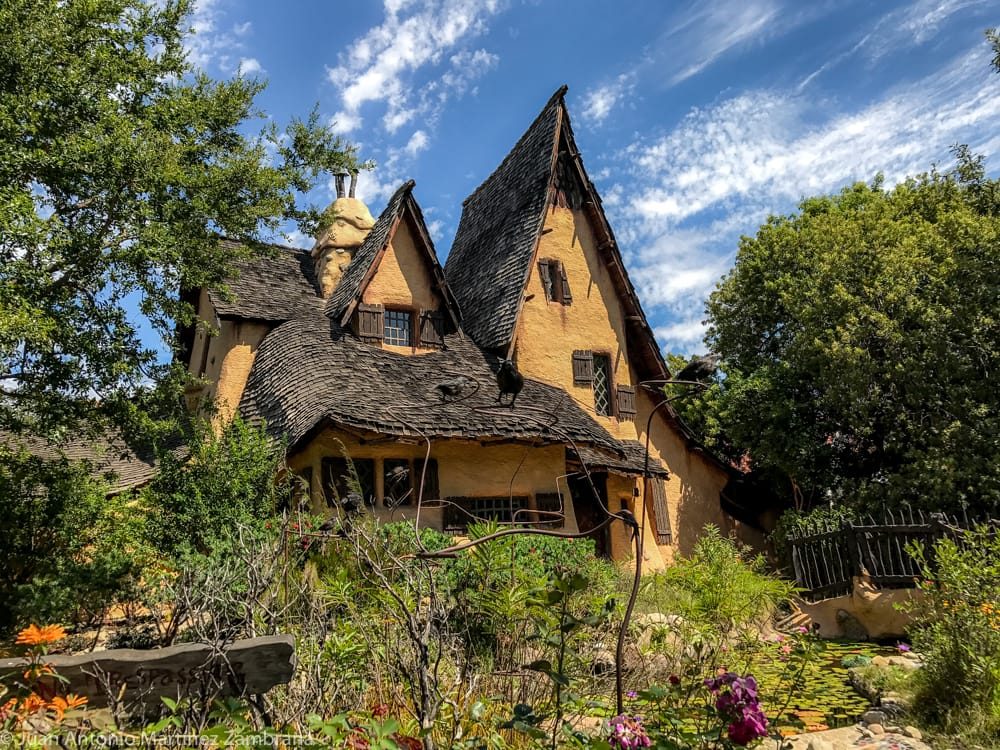Una Casa Encantada Que Da Temor