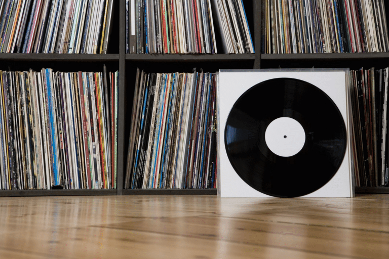 5 vinilos clásicos que ahora valen miles de euros