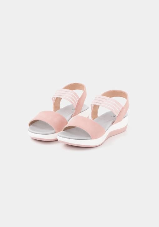 Carrefour: Las Sandalias De 14 Euros Que Son Un Chollo Y Combinan Con Todo