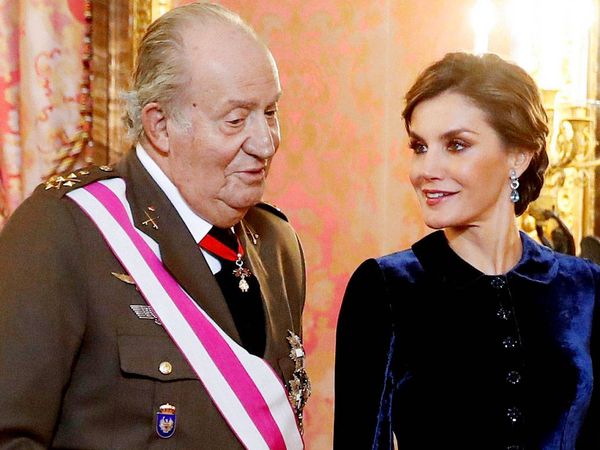 Así Llama El Rey Emérito A La Reina Letizia En Privado