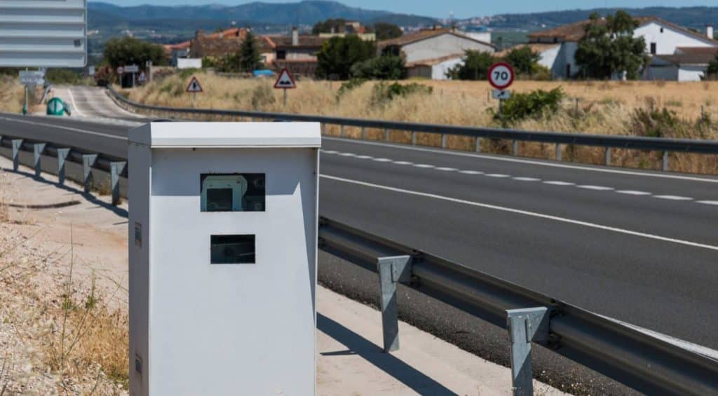 La Dgt Pisa El Freno: Esta Es La Velocidad A La Que Multa Ahora