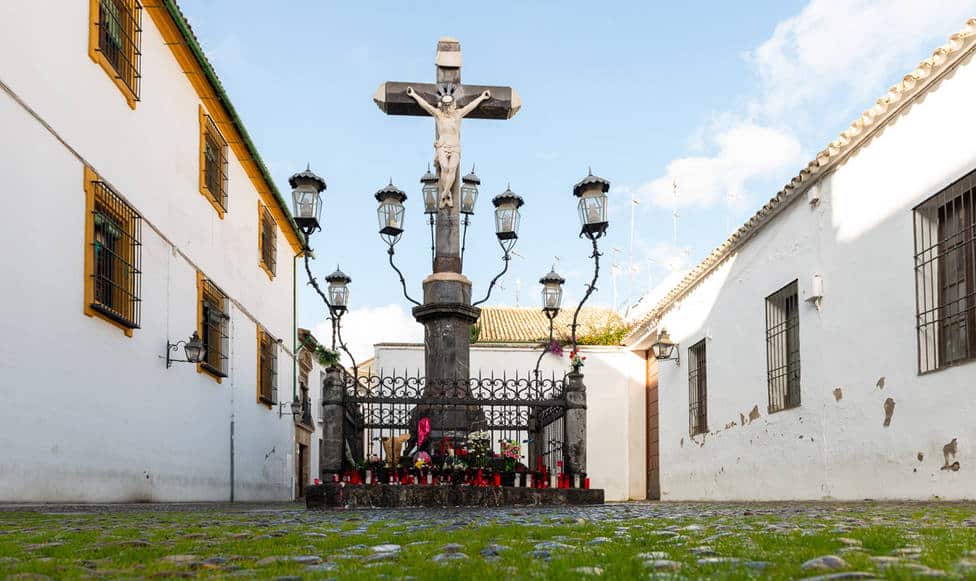 Cristo De Los Faroles, Plaza De Capuchinos