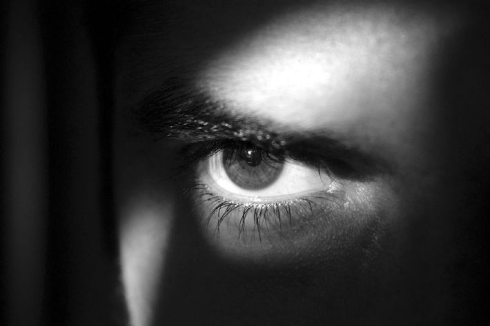 ¿Cuáles Son Los Síntomas Del Voyeurismo?