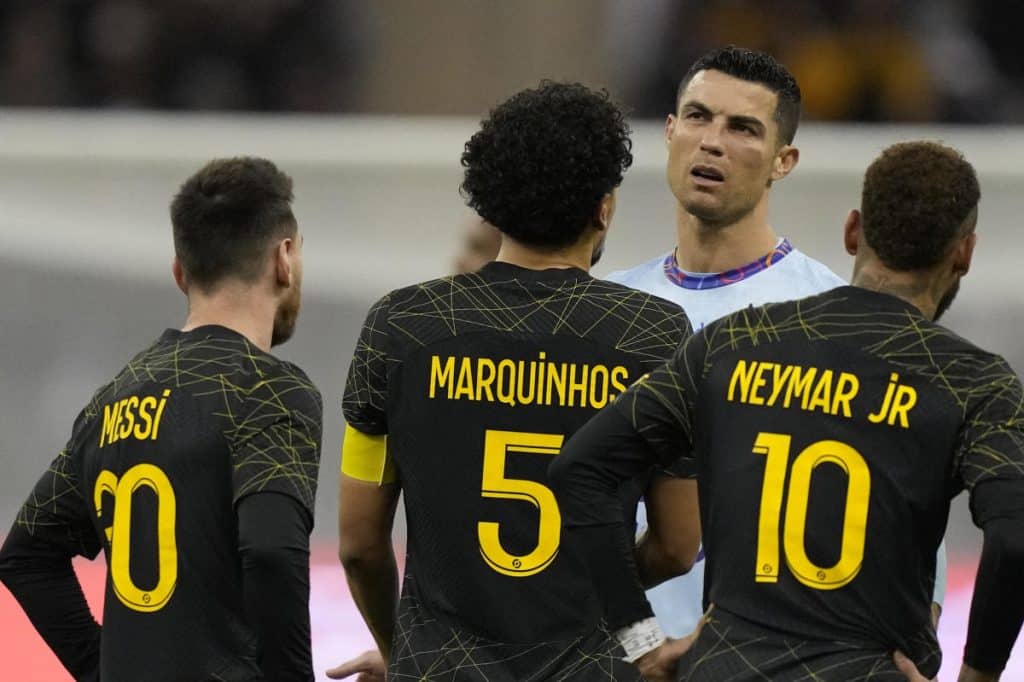 El Psg Espera Por Messi