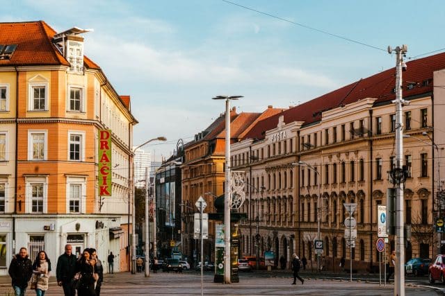 Estas Son Las Ciudades Más Sucias De España, Según La Ocu