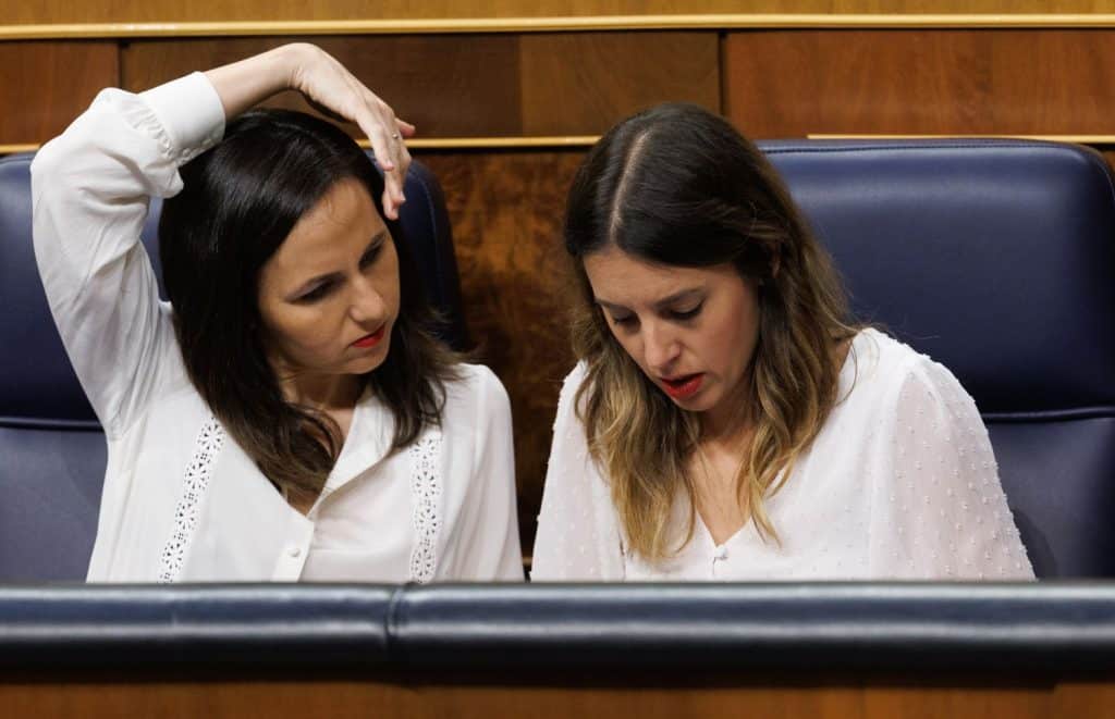 Yolanda Díaz Encuesta Cis Ione Belarra Irene Montero