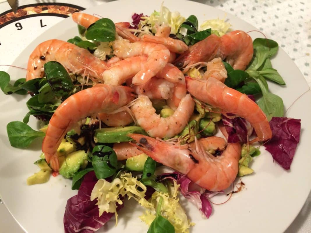 Así puedes preparar una ensalada primavera como los chefs profesionales