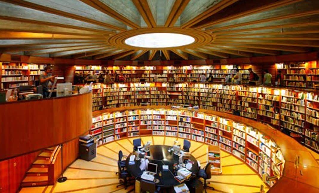 La biblioteca del Instituto de Patrimonio Cultural de España, en Madrid