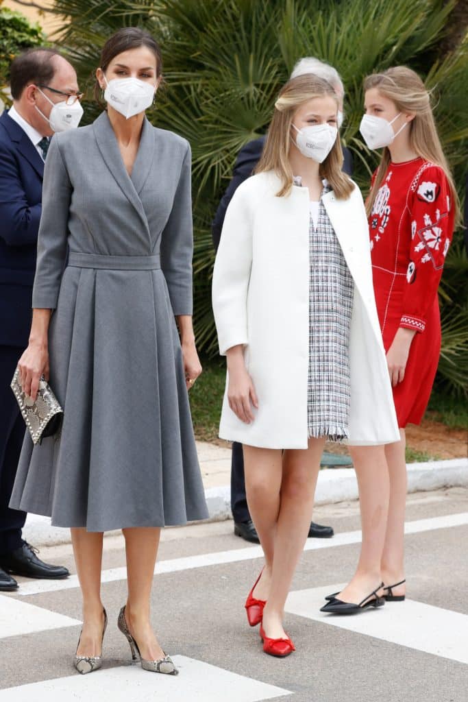La Imitación Del Estilo De La Reina Letizia Por Parte De Su Hija, La Princesa Leonor