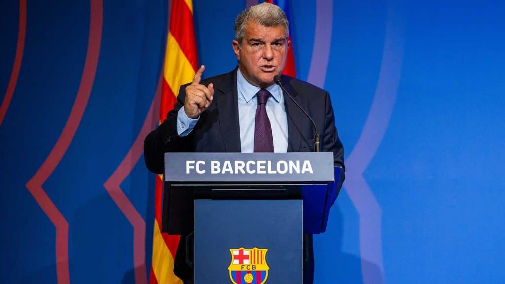 Laporta Empieza A Establecer Prioridades
