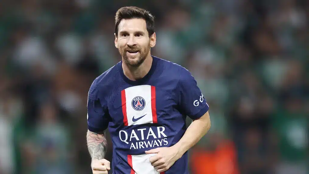 Los Pitidos Hacia Messi