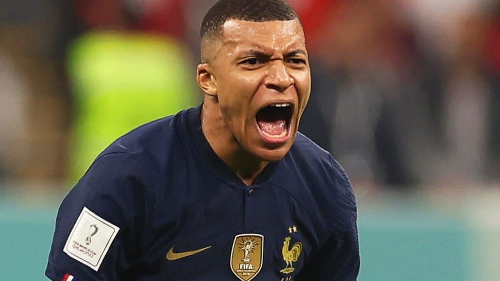 Neymar Y Messi Juntos Cobran Lo Mismo Que Mbappé