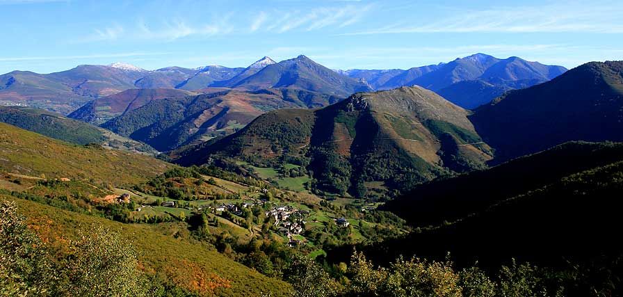 Parque Nacional De Las Fuentes Del Narcea, Degaña E Ibias, En El Principado De Asturias