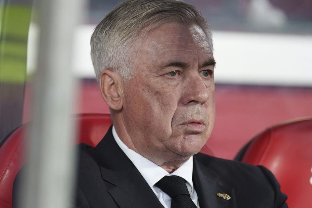Pero Todavía No Lo Han Amarrado En El Equipo