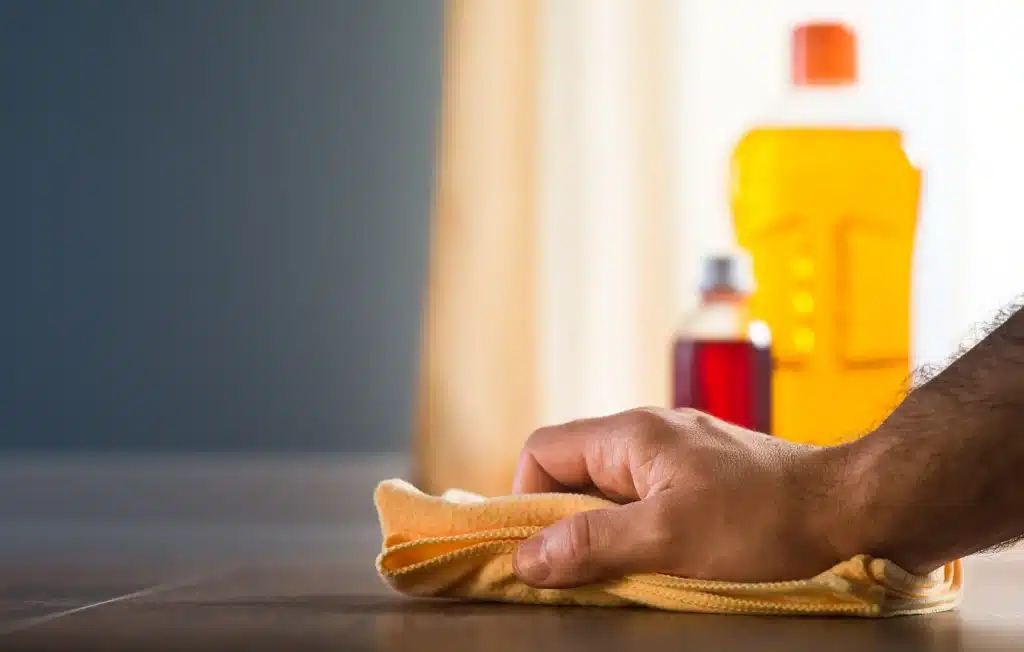 Truco De Limpieza Para Recuperar El Brillo De La Ducha Y Eliminar La Cal