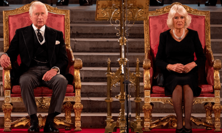 La Llamativa Ausencia De La Princesa Leonor En La Coronación De Carlos Iii