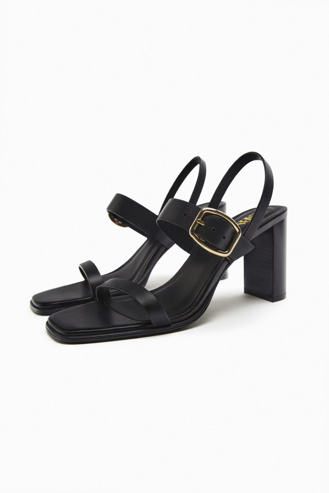 Zara: las sandalias con tacón y comodísimas para el buen tiempo