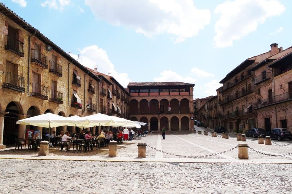 Sigüenza, En Guadalajara