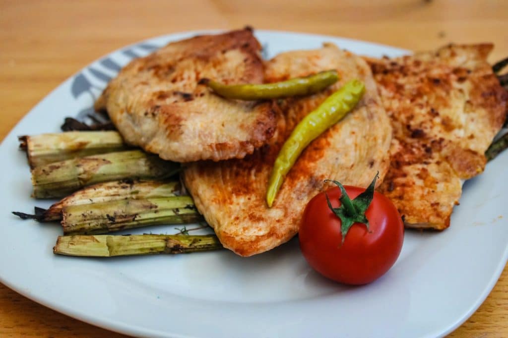 Tienes Que Salpimentar El Pollo
