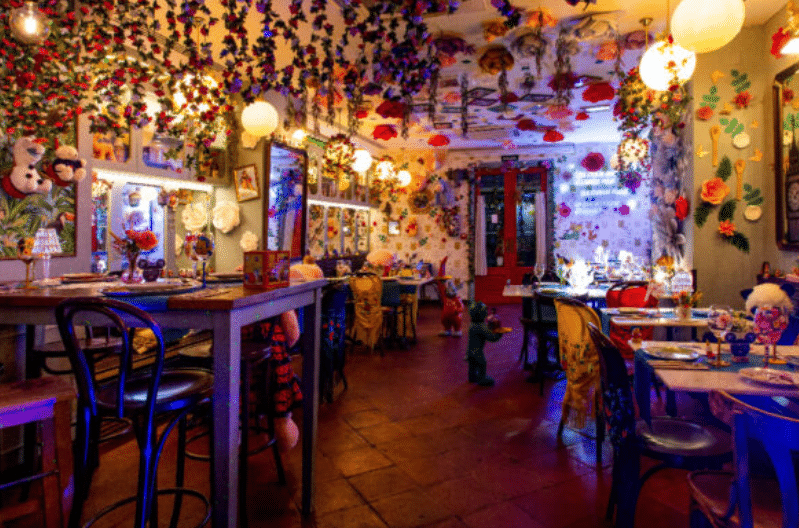 El Restaurante Ambientado En Películas Disney Al Que No Podrás Parar De Ir