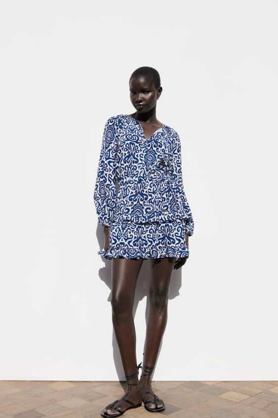 Zara - Vestido Corto Escote Pico Estampado