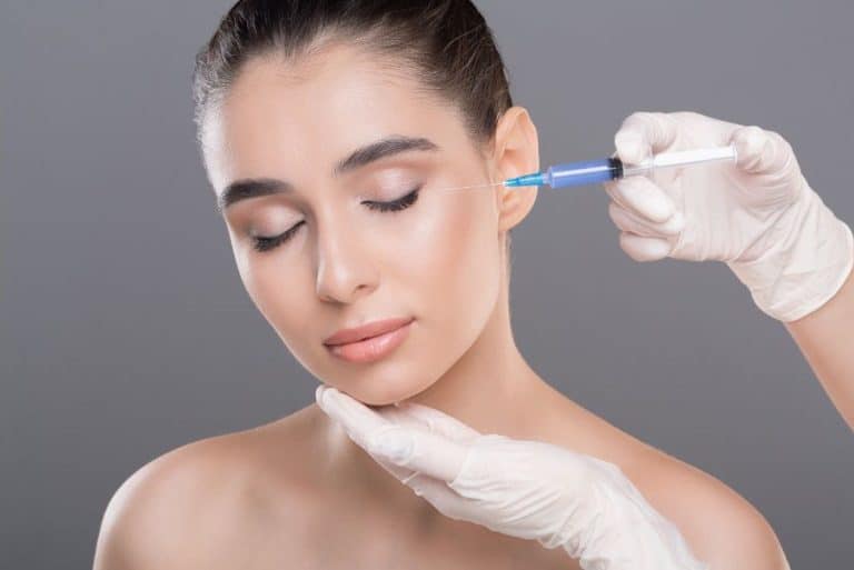 ¿Por qué el ácido hialurónico es el ingrediente estrella anti-edad?