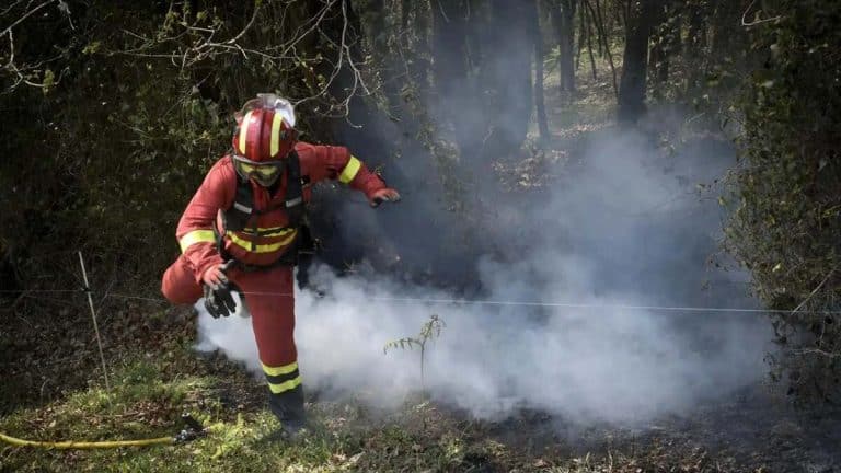 PP y Vox apuestan por la estricta igualdad en las oposiciones para bombero