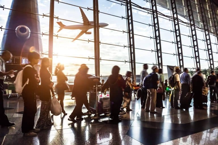 Vacaciones de Semana Santa frente a las aerolíneas