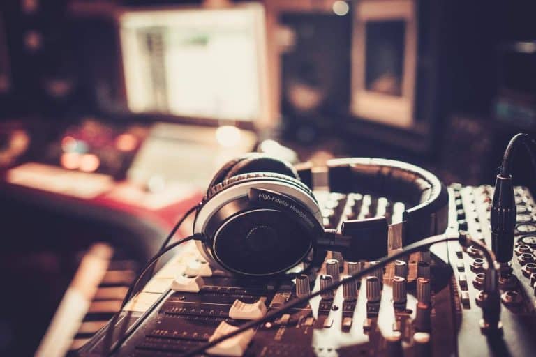Todas las ventajas de los servicios de mezcla y mastering de Mezclaka Studios