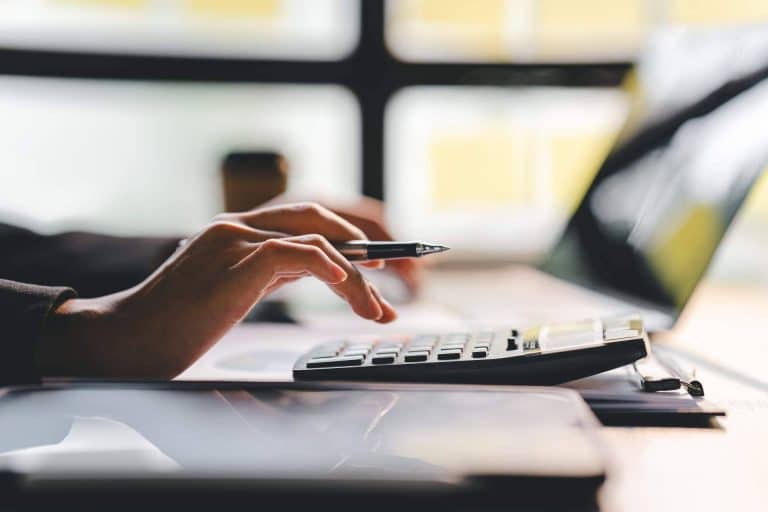 ¿Qué beneficios puede aportar una asesoría fiscal a una empresa?