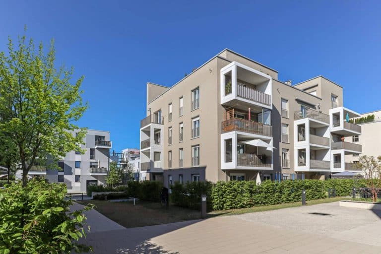 Conocer los beneficios de SATE en la construcción de edificios de obra nueva, por SATE Mediterráneo