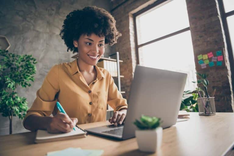 Mens Venilia y sus formaciones de coaching online