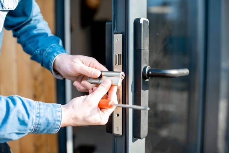 Cerrajeross ofrece servicios de cerrajeros en Humanes de Madrid