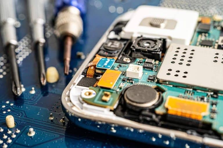 La reparación de móviles en menos de una hora de la mano de Mundo del Móvil