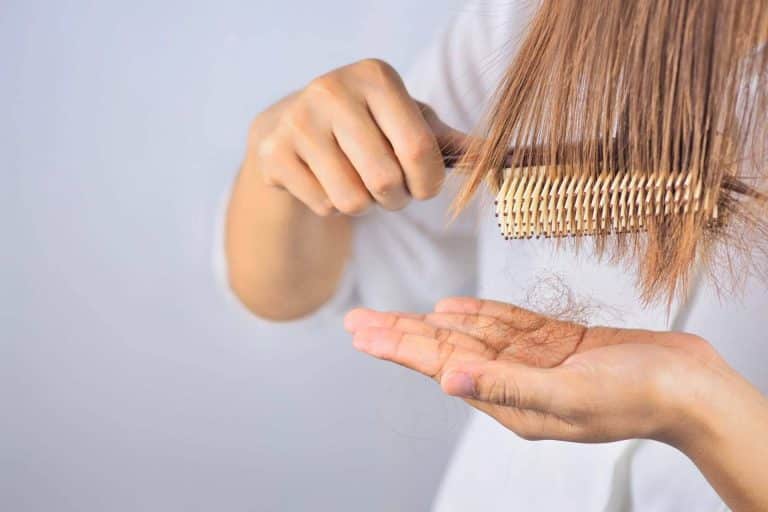 ¿Por qué se cae más el cabello en primavera y cómo tratarlo?