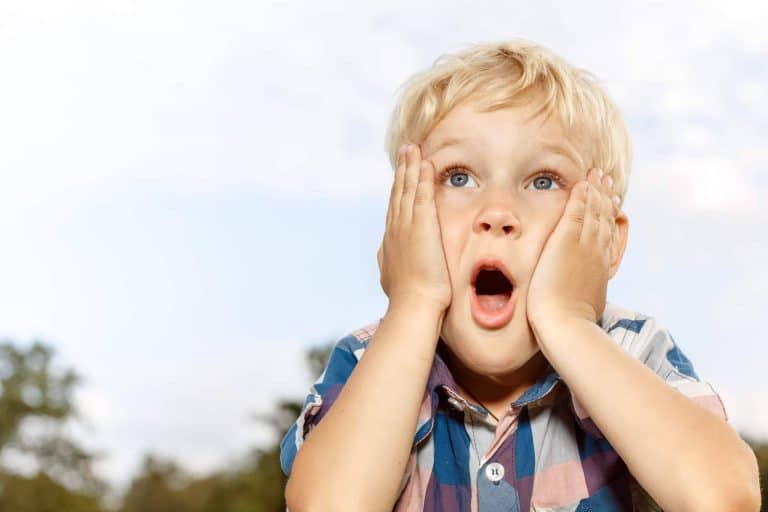 Casi la mitad de los niños que necesitan gafas, ¡no las llevan!
