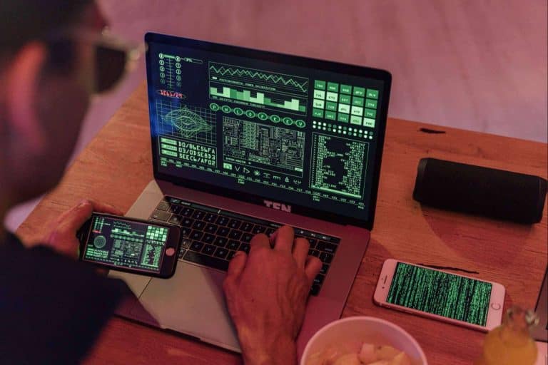 Riesgos en inteligencia artificial y en ciberseguridad, por el portal Coldd Security