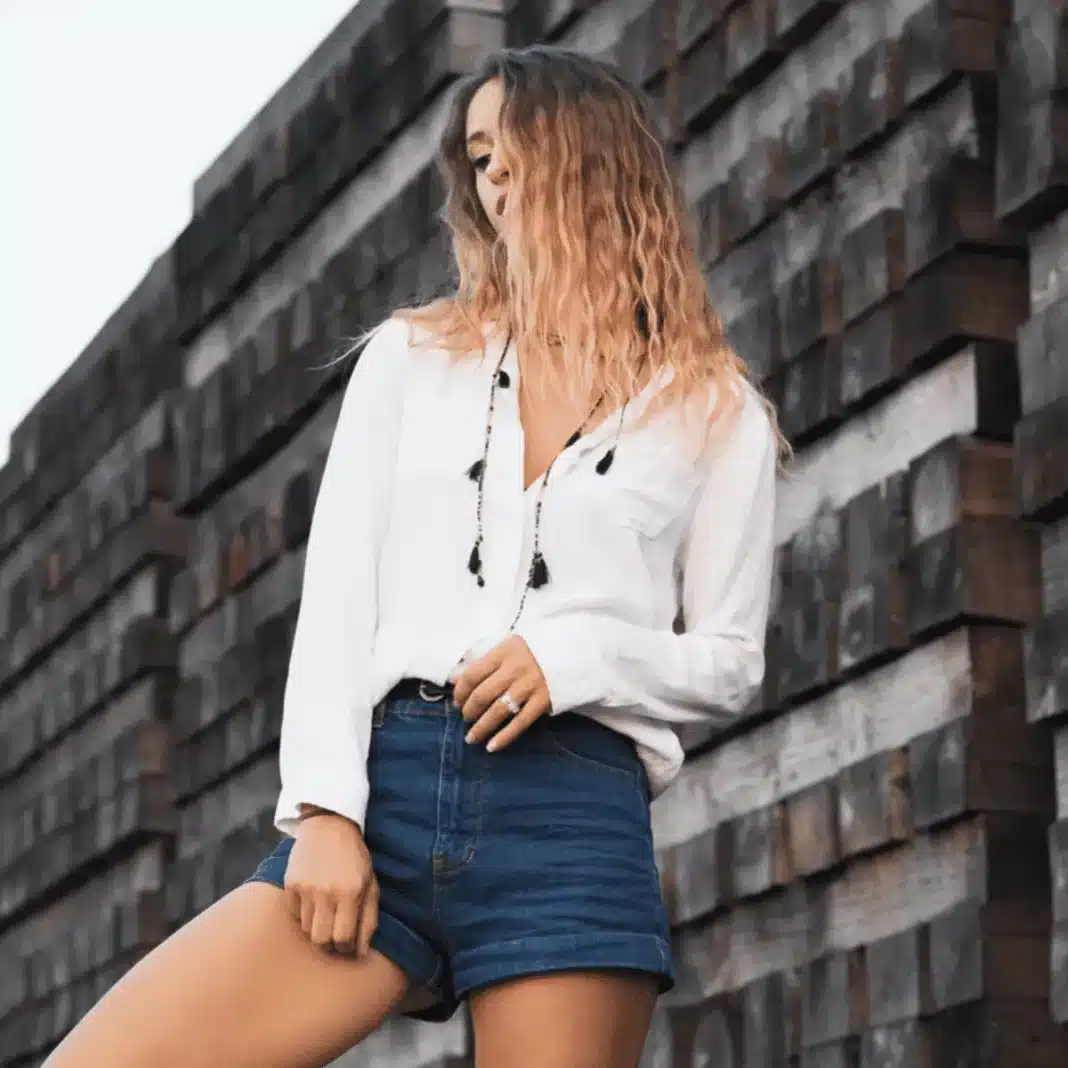 Añade accesorios para completar el look