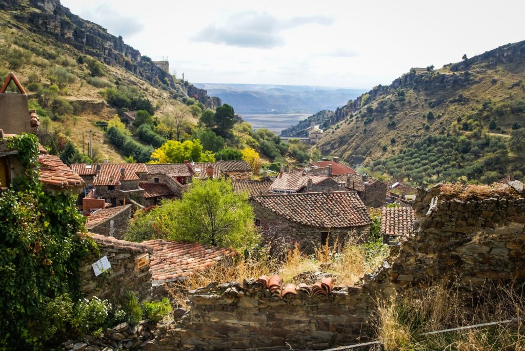 Patones De Arriba: La Joya De La Sierra Norte