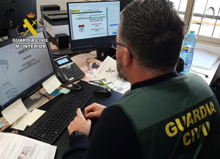 Detenido en Sevilla por suplantar a su suegra y estafarla contratando un préstamo con cargo a su cuenta
