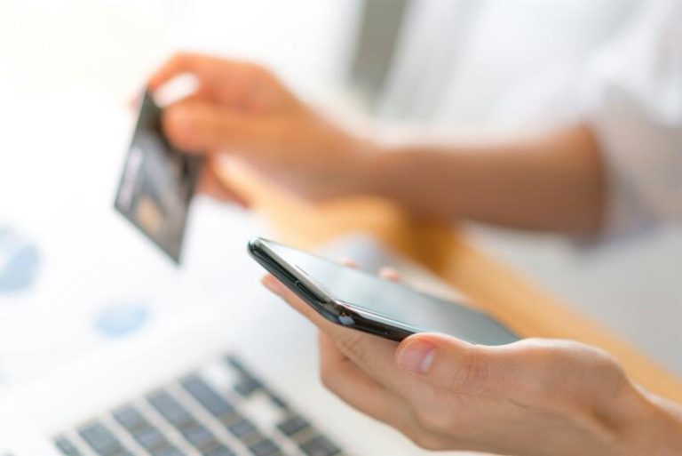 Minsait Payments se alía con el banco B89 para impulsar la «inclusión financiera» en Perú