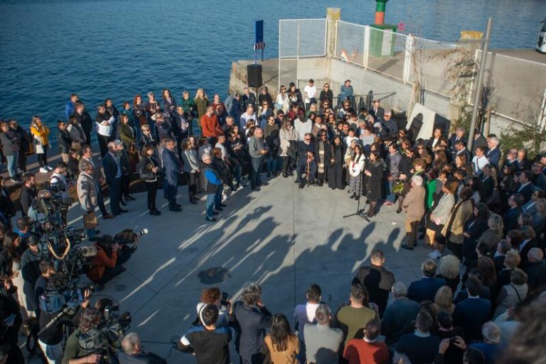 El delegado del Gobierno en Galicia se reunirá este martes con las familias de los fallecidos en el ‘Villa de Pitanxo’