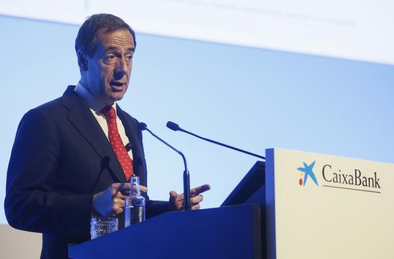 Gortázar (CaixaBank) estima que los modelos fundacionales de IA abren una «nueva era» para la banca