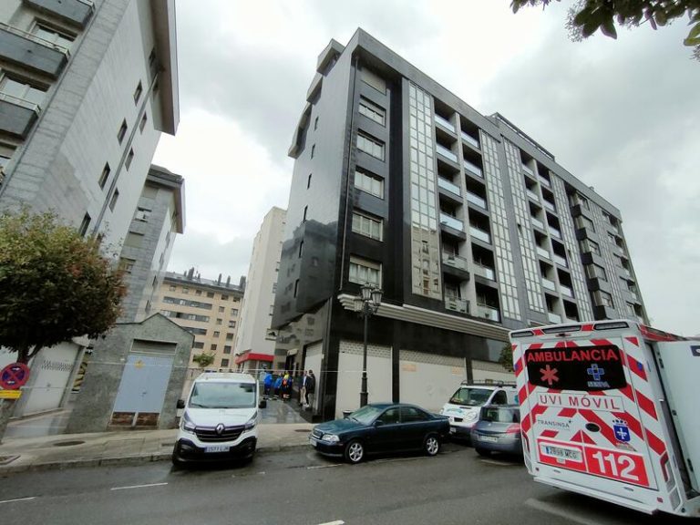 Los partidos políticos anulan sus actos de campaña tras la muerte de dos mellizas en Oviedo