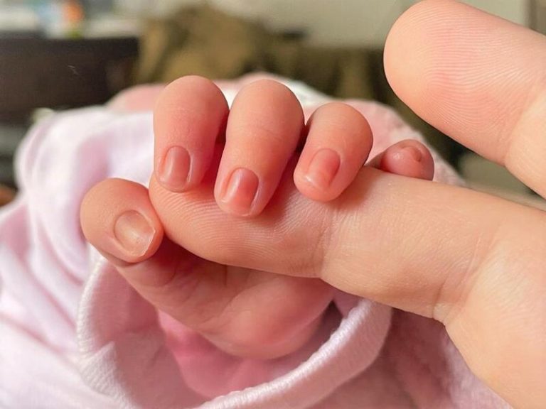 Un total de 56 bebés han sido abandonados en España entre 2021 y 2023, según el Gobierno