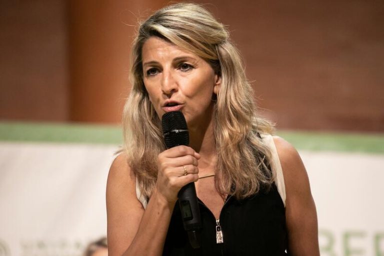 Yolanda Díaz condena los «cánticos racistas» a Vinicius y pide acabar con cualquier forma de discriminación