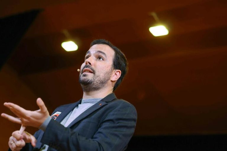 Garzón, ante el adelanto de las generales, avanza que IU se pone «manos a la obra» para frenar la «ola reaccionaria»