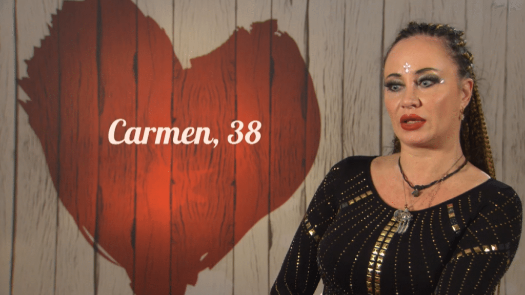 Sube La Temperatura Con Esta Cita De 'First Dates': &Quot;Yo He Roto Tres Camas Ya&Quot;