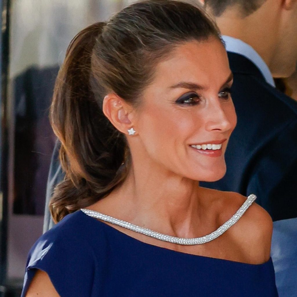 ¿Cuál Es El Truco De Maquillaje Que Utiliza La Reina Letizia Para Mostrar Una Mirada Más Intensa?