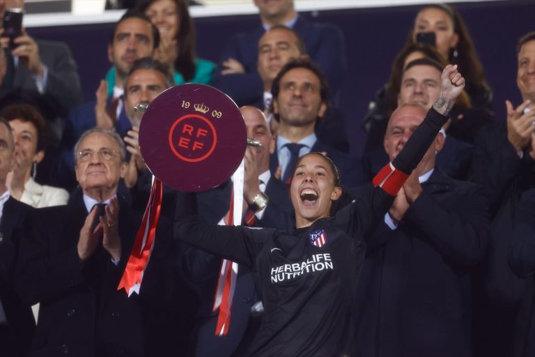Un Atlético de Madrid con más historia en finales se lleva la Copa de la Reina ante un «novato» Real Madrid
